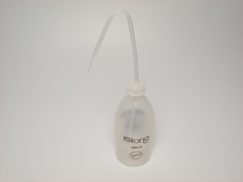 R039-663 ND-PE Bouteille 500 ml Pic1